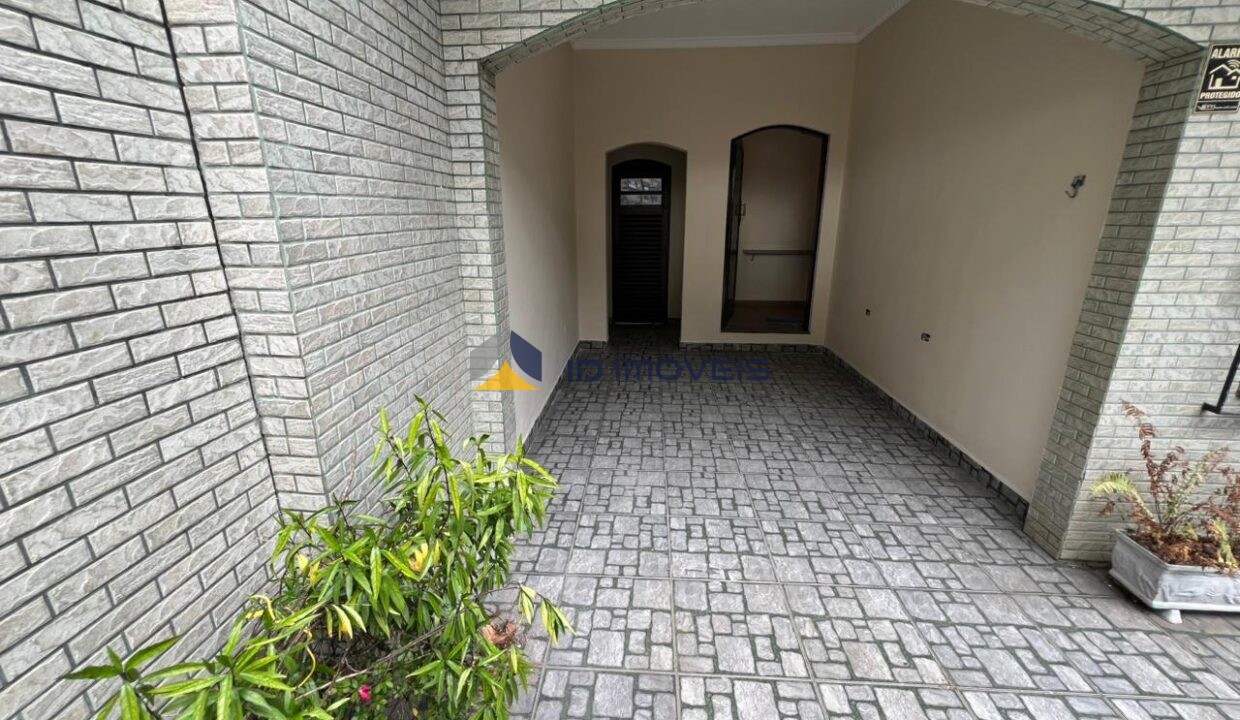 WhatsApp Image 2025-12-01 at 13.52.49