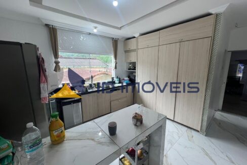 WhatsApp Image 2025-12-04 at 15.26.04