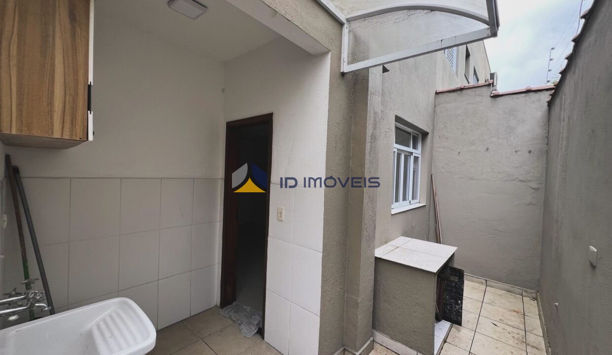 WhatsApp Image 2025-12-08 at 15.18.11